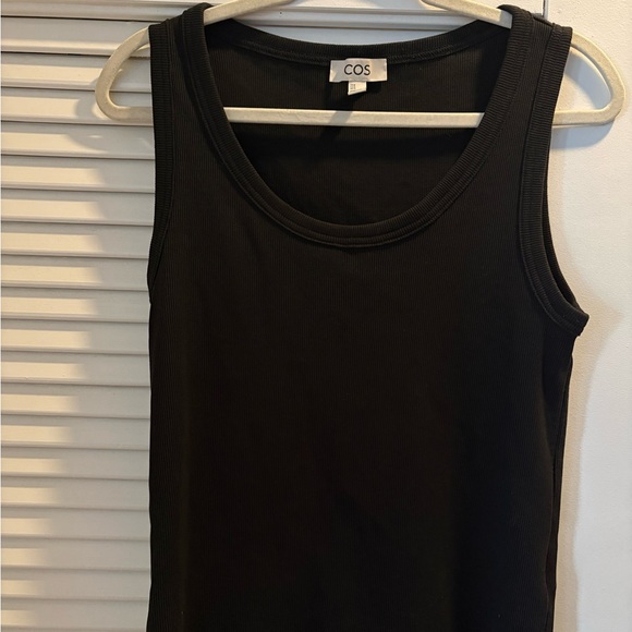 COS Black Ribbed Tank Top - Picture 4 of 7